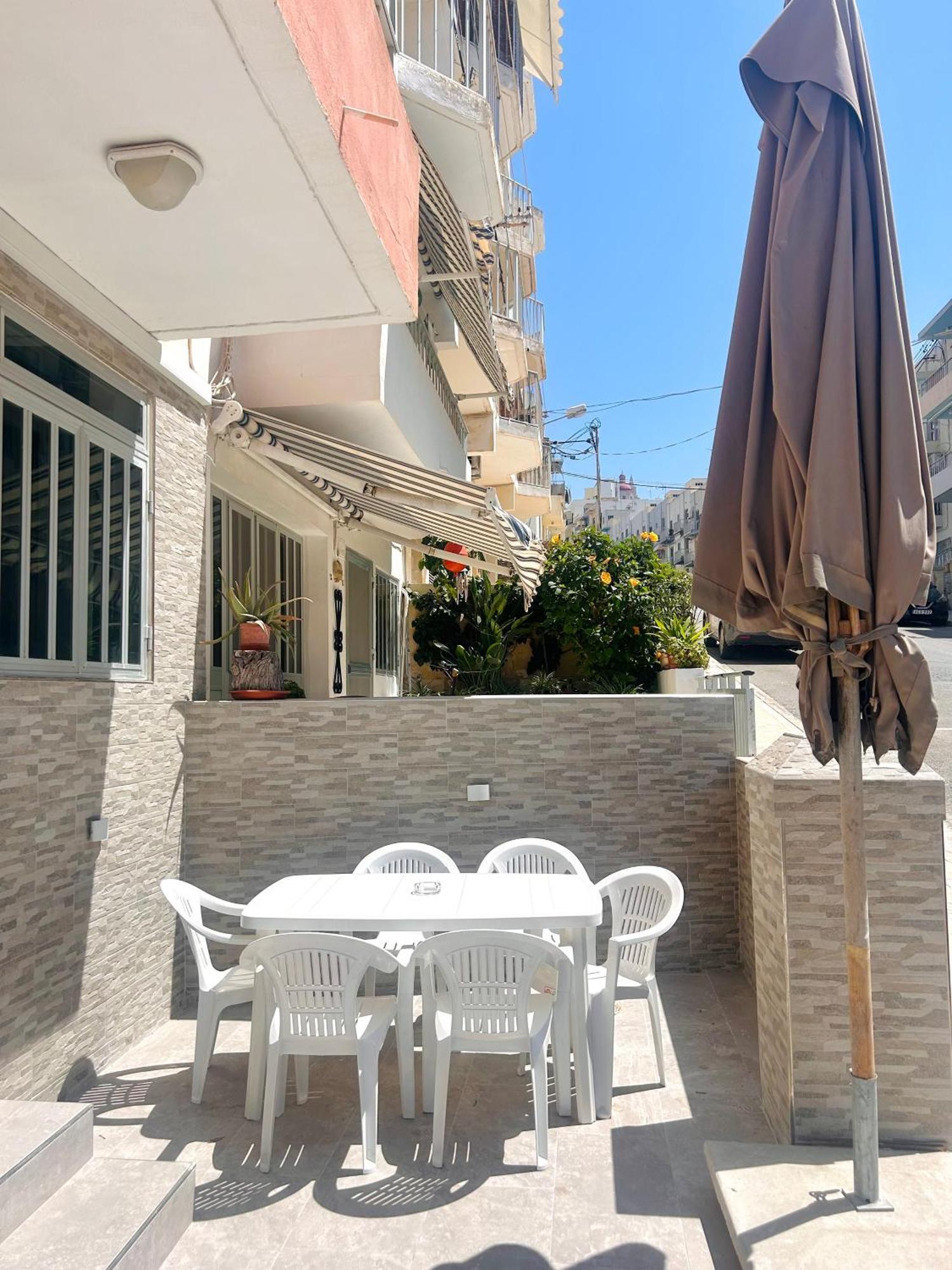 Beach Front 3-Bedroom Holiday Home Mellieha Exterior photo